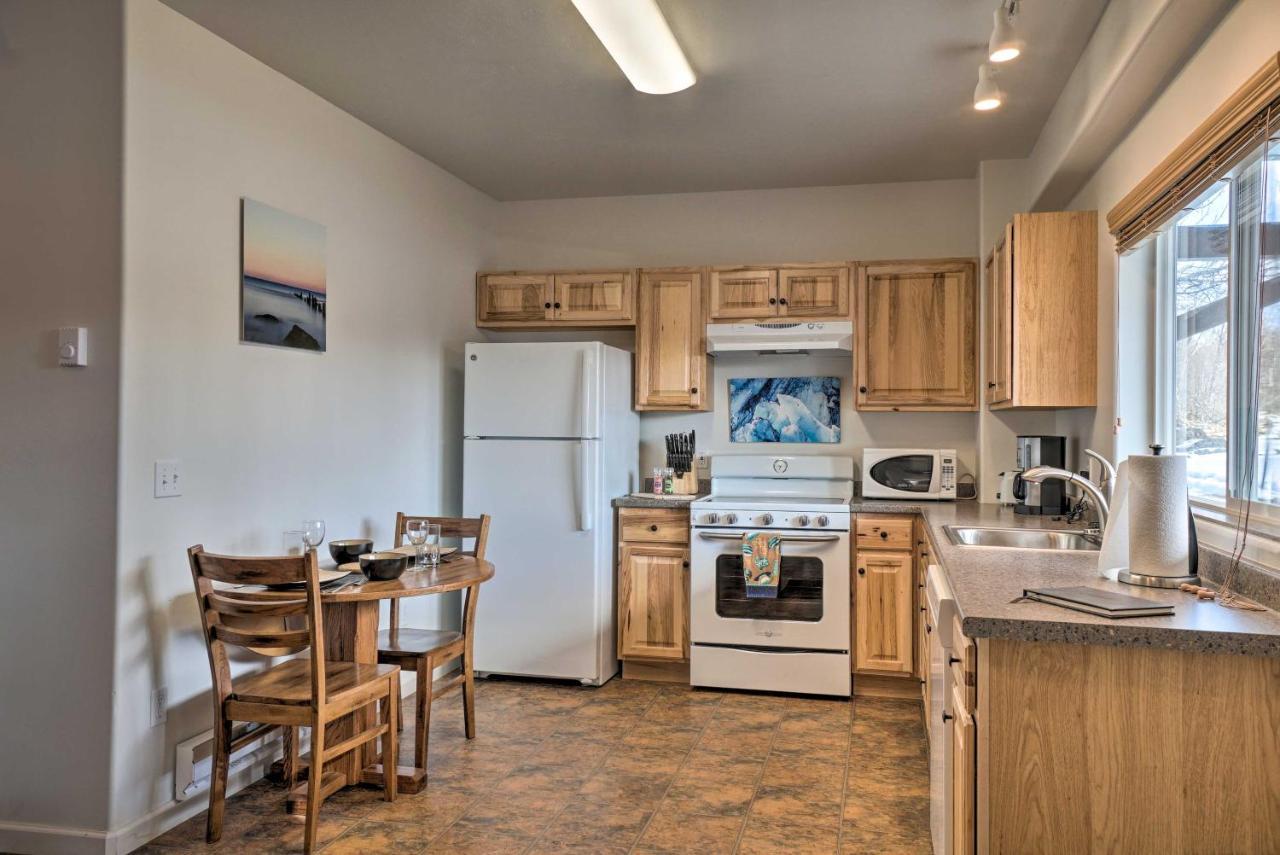 Hideaway On Fritz Creekside - Pets Welcome