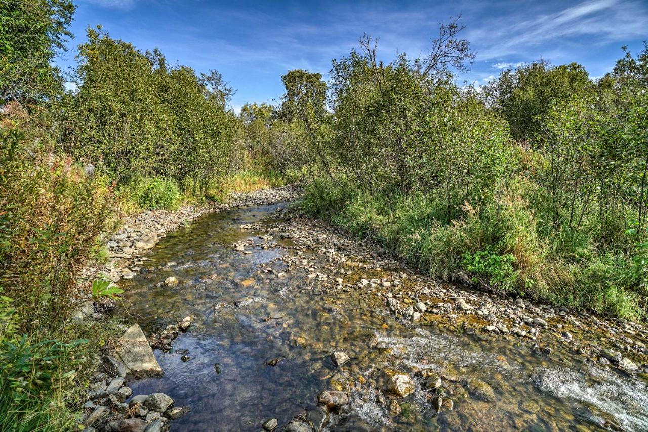 Hideaway On Fritz Creekside - Pets Welcome Holiday home